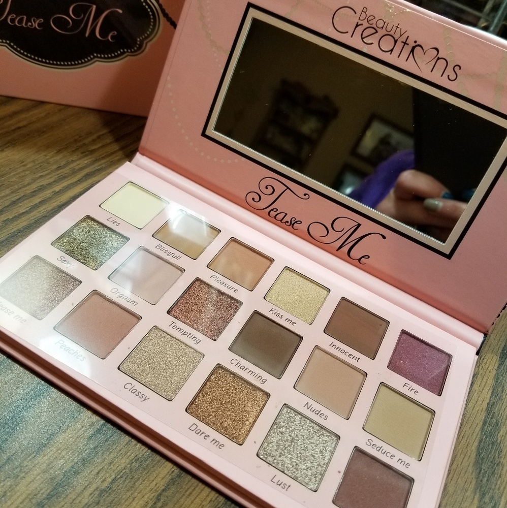 Beauty Creations Tease Me Pallette